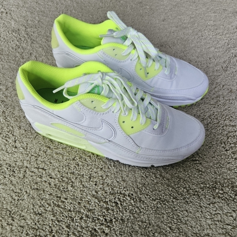 NIKE AIR MAX 90 - Picture 3 of 8